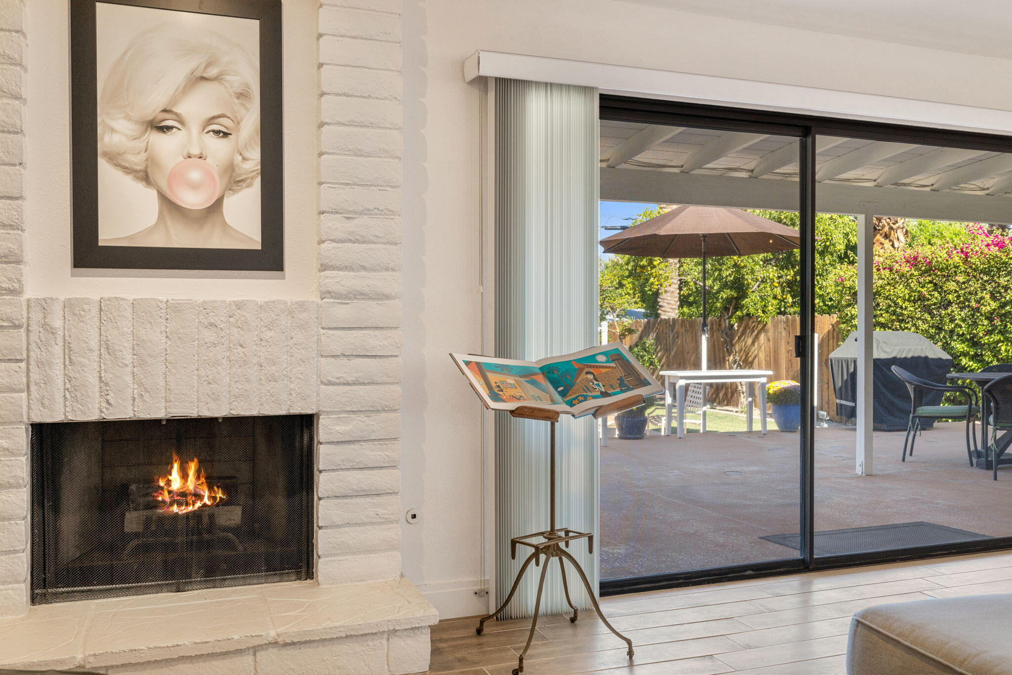 Palm Desert, California, 92260, United States, 3 Bedrooms Bedrooms, ,2 BathroomsBathrooms,Residential,For Sale,1989657