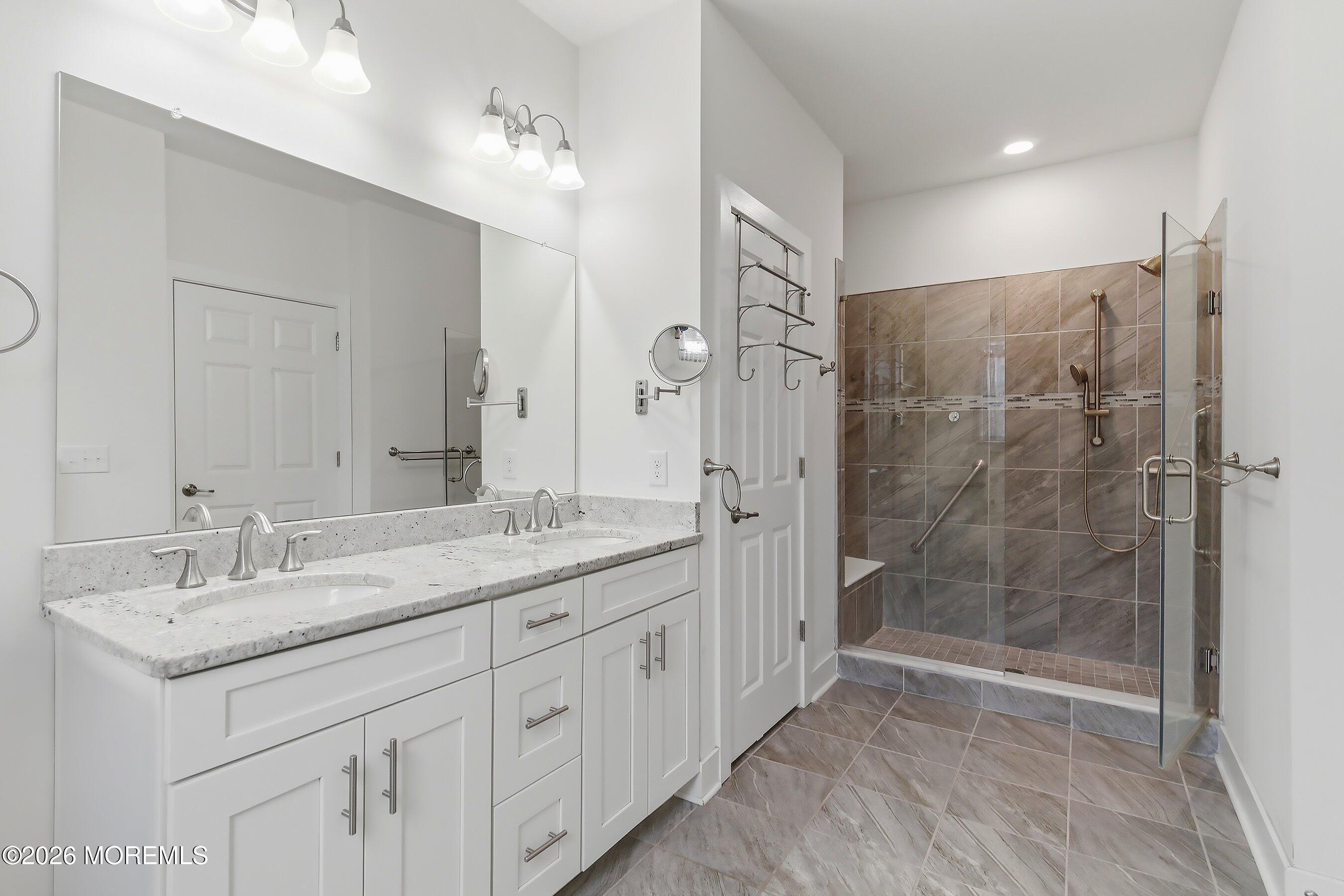 Whiting, New Jersey, 08759, United States, 3 Bedrooms Bedrooms, ,3 BathroomsBathrooms,Residential,For Sale,2048436