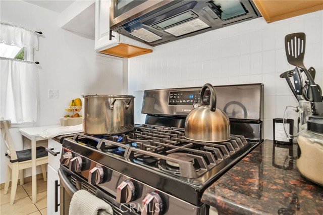 Los Angeles, California, 90023, United States, 3 Bedrooms Bedrooms, ,Residential,For Sale,1879139