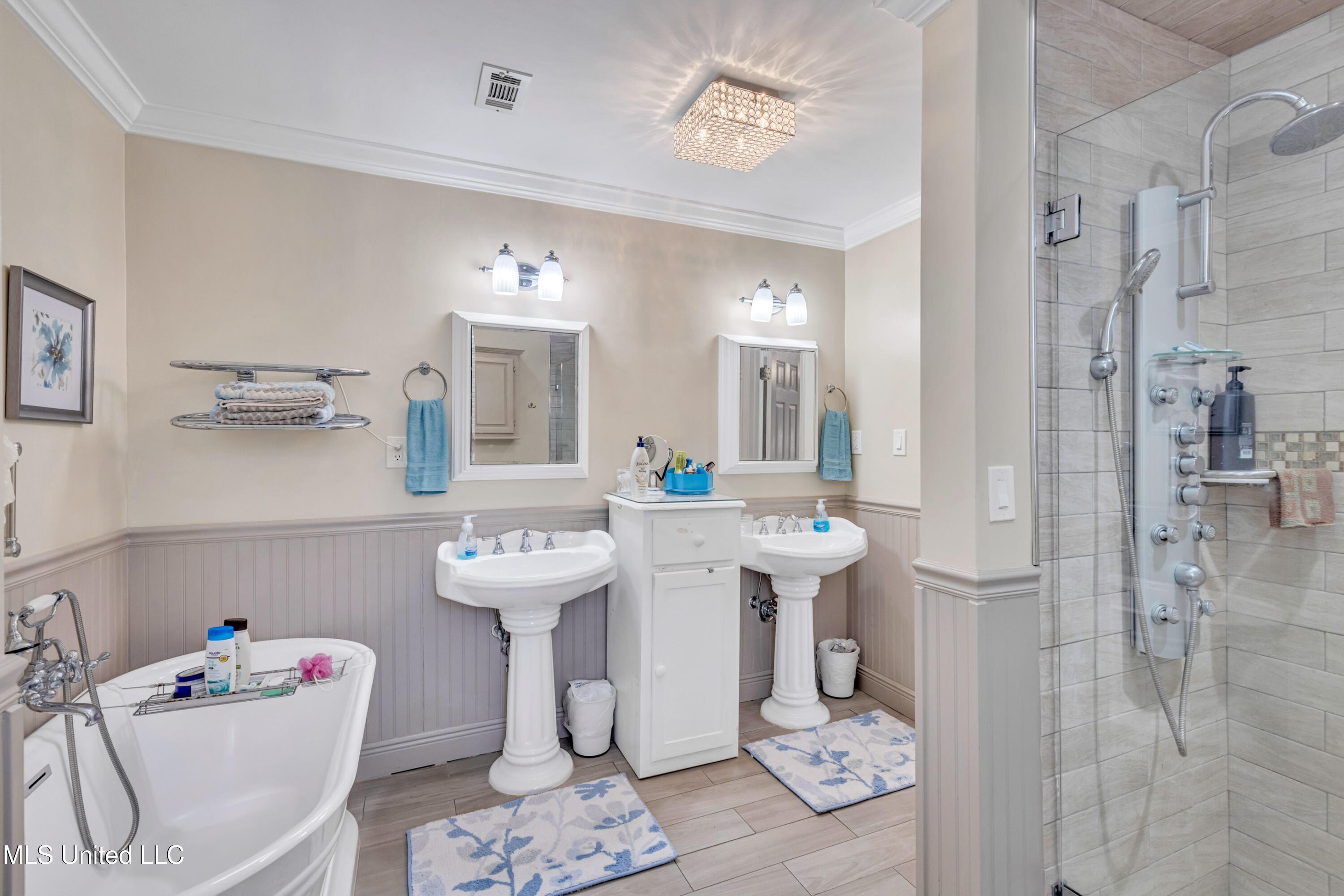 Waveland, Mississippi, 39576, United States, 3 Bedrooms Bedrooms, ,3 BathroomsBathrooms,Residential,For Sale,1942689
