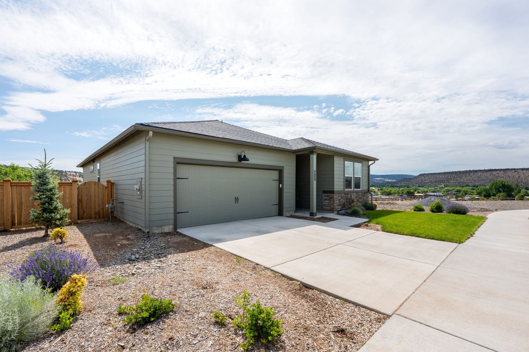  417 ne union  loop prineville, or 97754 - 物件實景