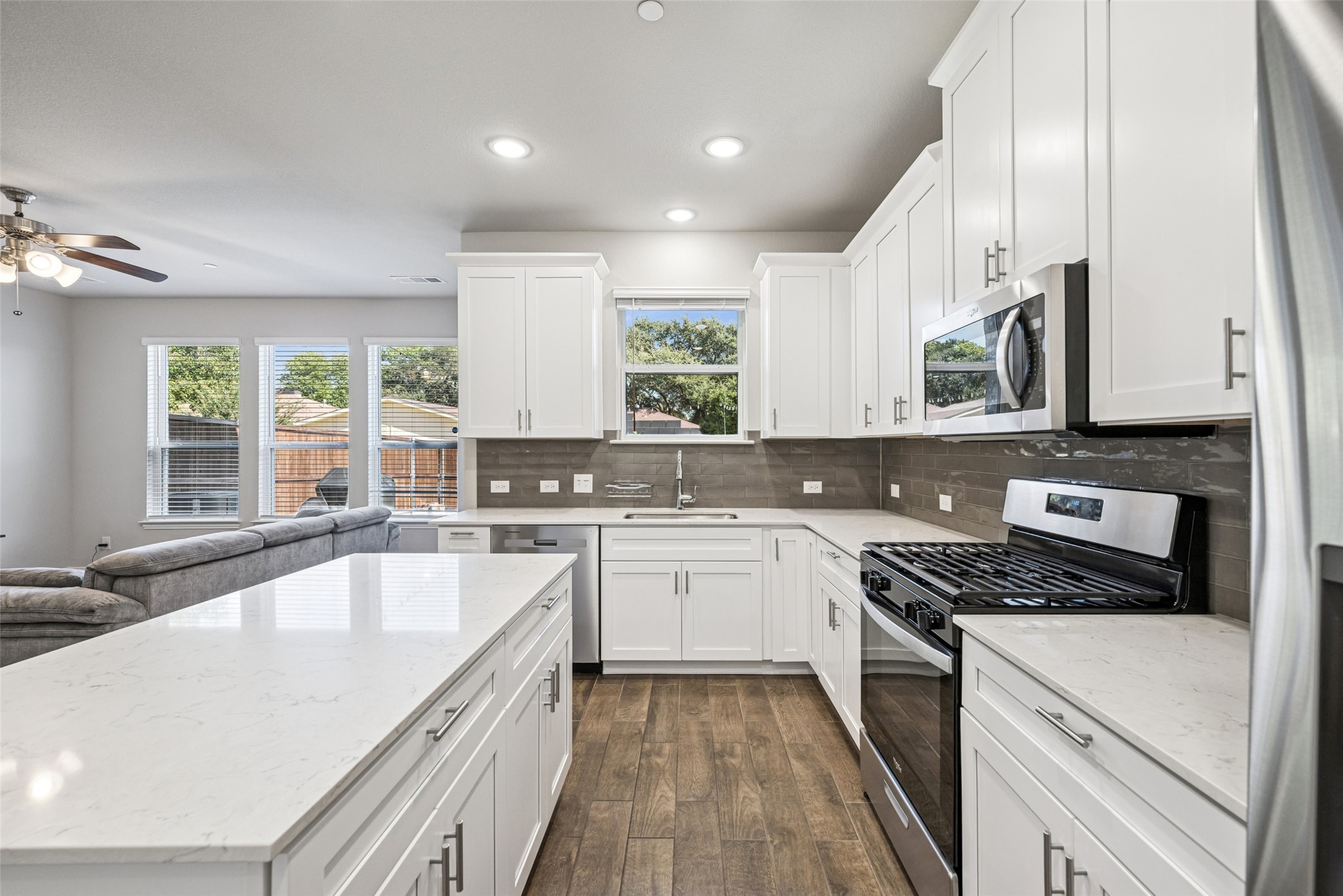 Plano, Texas, 75075, United States, 4 Bedrooms Bedrooms, ,3 BathroomsBathrooms,Residential,For Sale,1961646