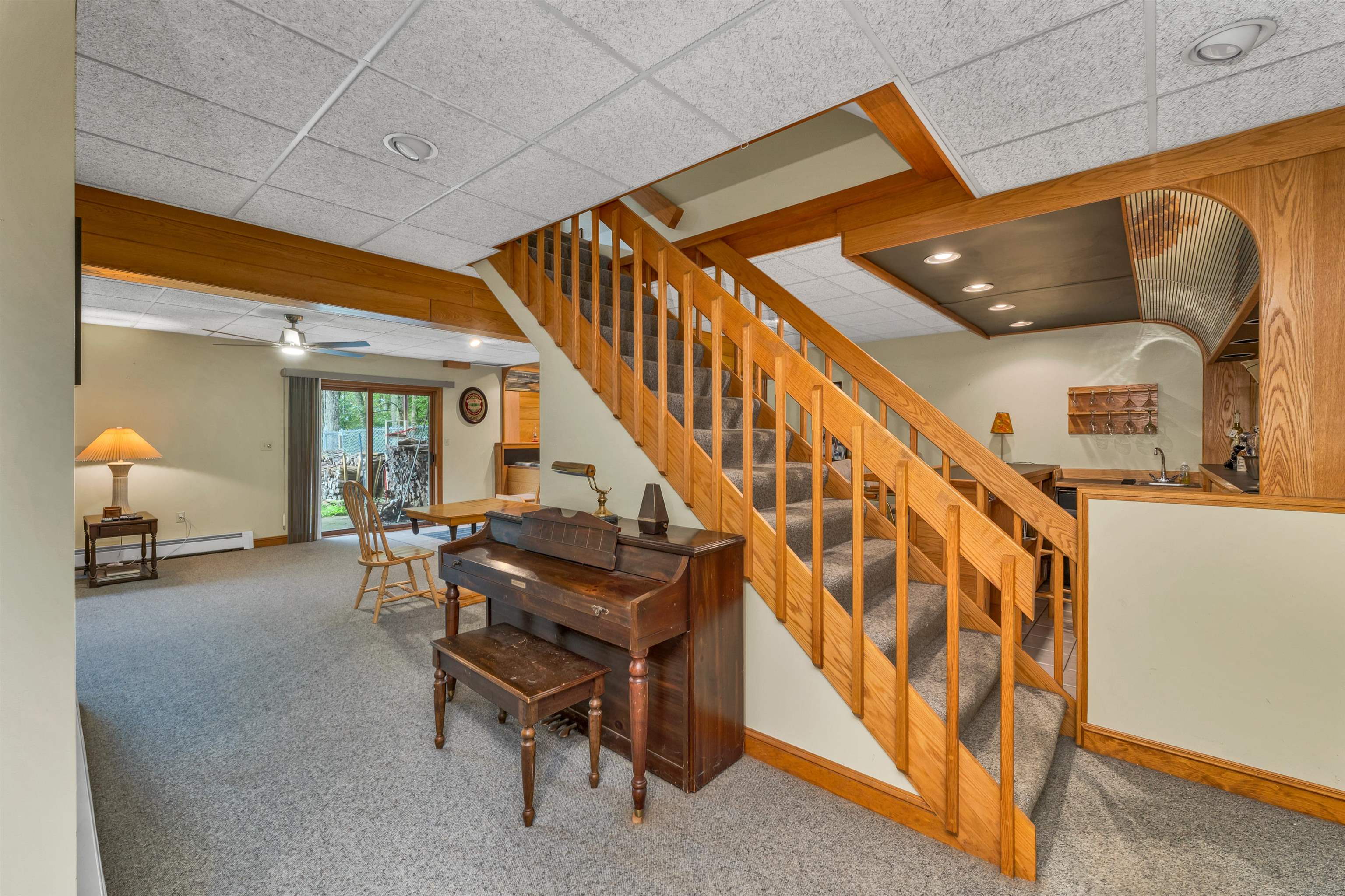 Salem, New Hampshire, 03079, United States, 4 Bedrooms Bedrooms, ,3 BathroomsBathrooms,Residential,For Sale,1924939