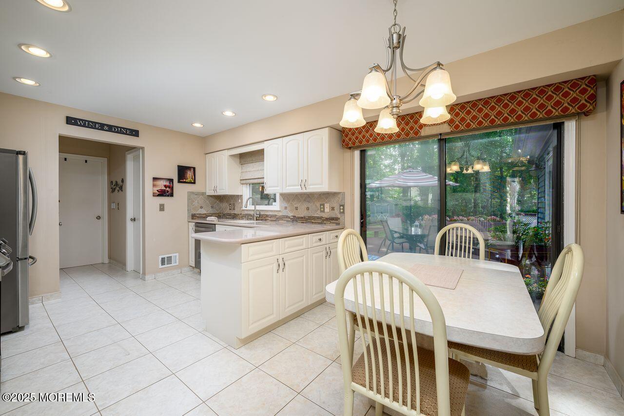Matawan, New Jersey, 07747, United States, 4 Bedrooms Bedrooms, ,3 BathroomsBathrooms,Residential,For Sale,1911176