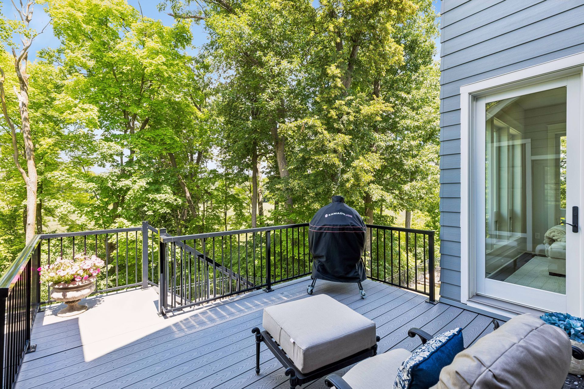  Luxury Living in Prestigious Woodland Hill Preserve - 物件實景