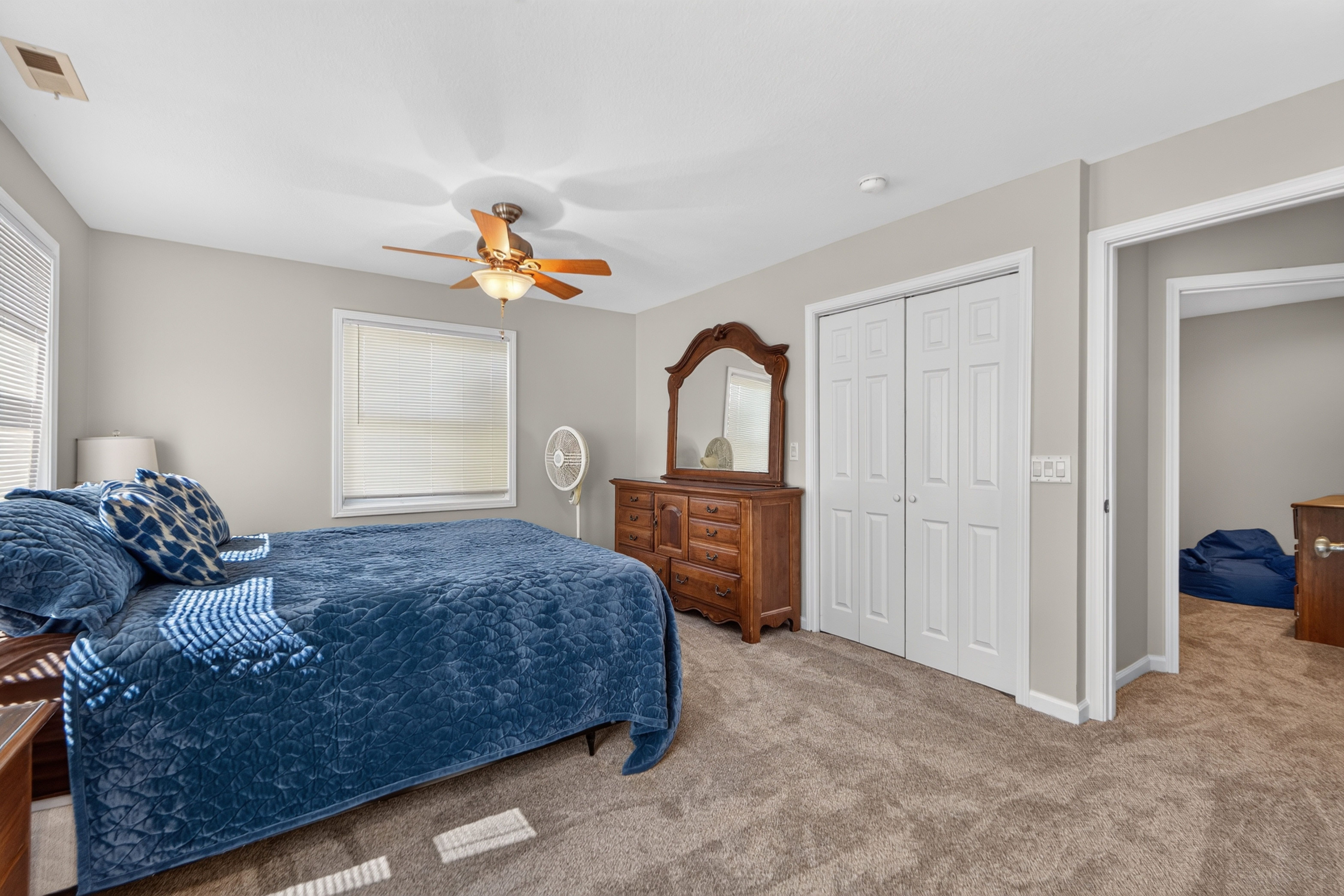  26025 Metcalf Road, Louisburg, KS 66053 - 物件實景