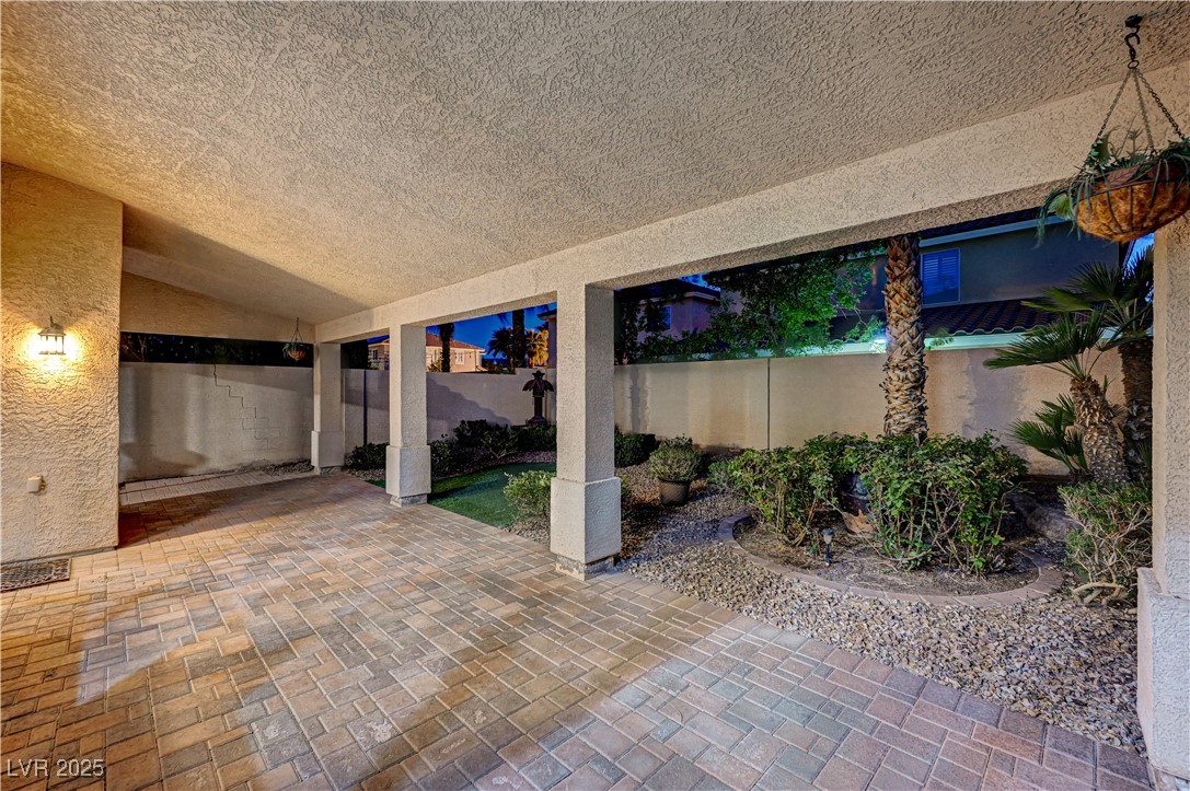 Las Vegas, Nevada, 89141, United States, 3 Bedrooms Bedrooms, ,3 BathroomsBathrooms,Residential,For Sale,1971377