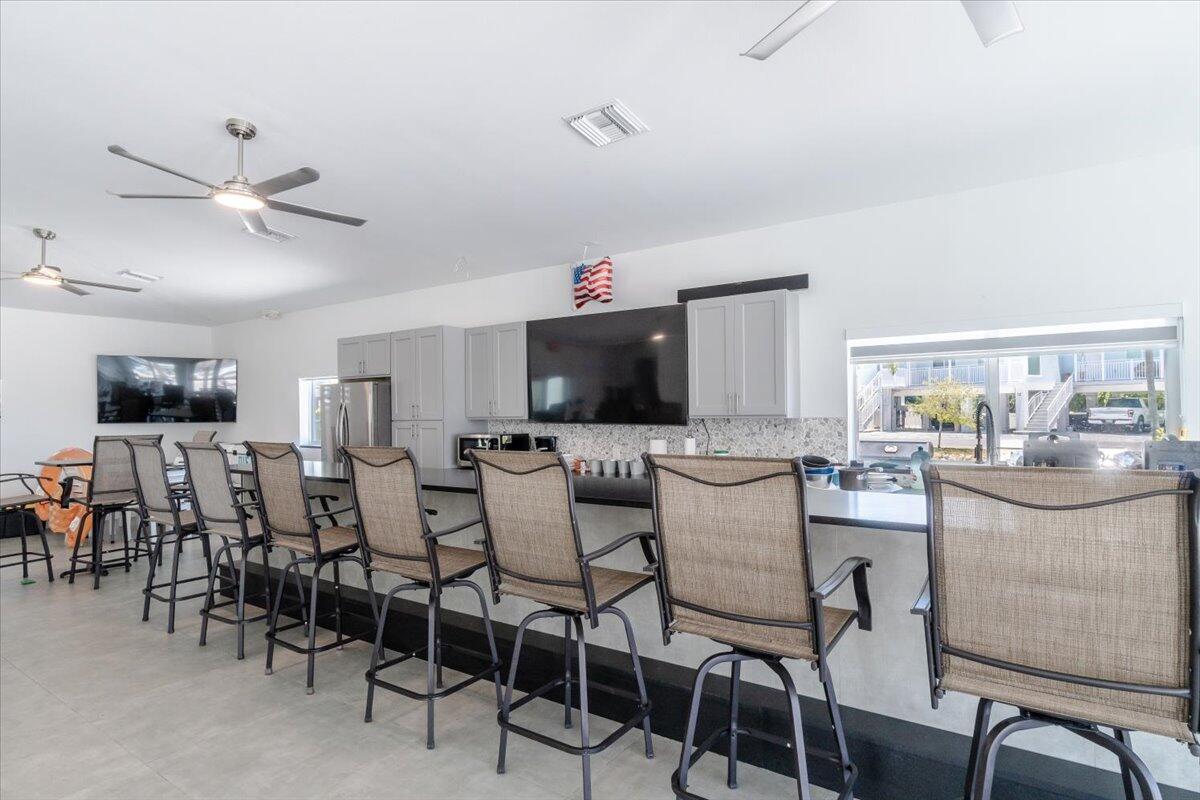 MARATHON, Florida, 33050, United States, 1 Bedroom Bedrooms, ,2 BathroomsBathrooms,Residential,For Sale,1906837