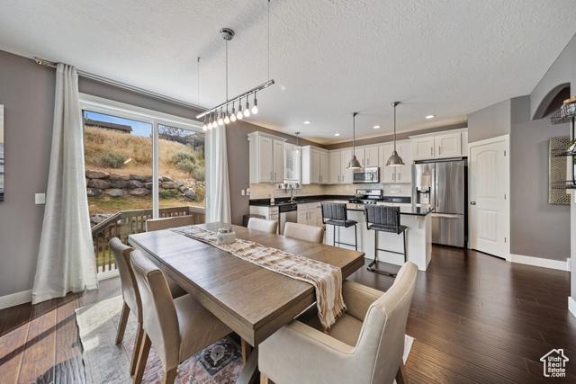 Lehi, Utah, 84043, United States, 6 Bedrooms Bedrooms, ,4 BathroomsBathrooms,Residential,For Sale,1938203