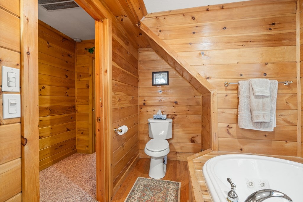 Morganton, Georgia, 30560, United States, 3 Bedrooms Bedrooms, ,3 BathroomsBathrooms,Residential,For Sale,1903694