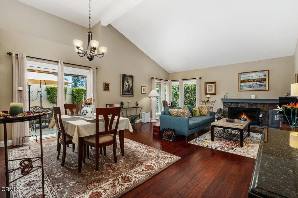 Ventura, California, 93004, United States, 2 Bedrooms Bedrooms, ,2 BathroomsBathrooms,Residential,For Sale,1940217