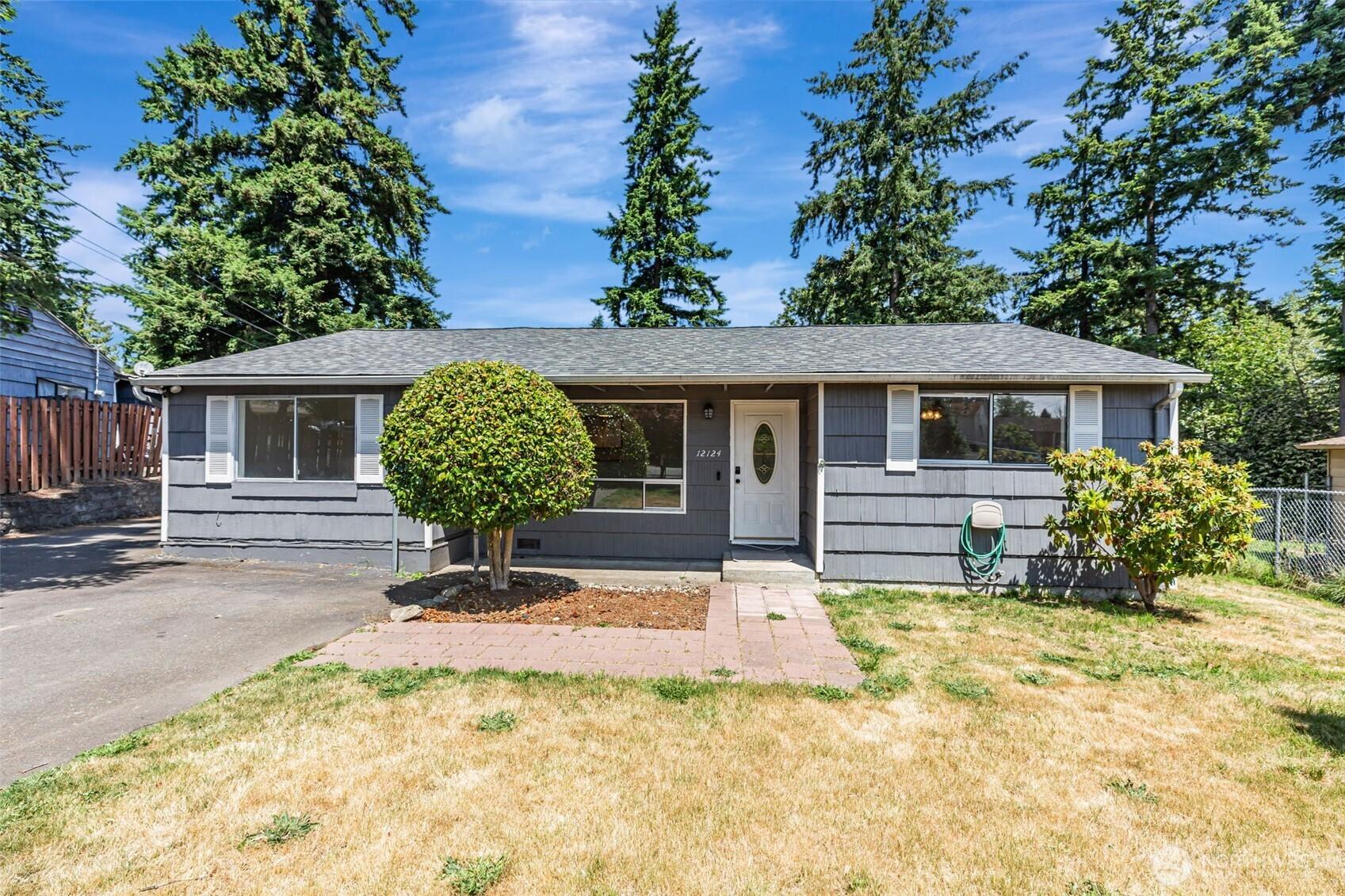 161st St, Renton, WA 98058 #1
