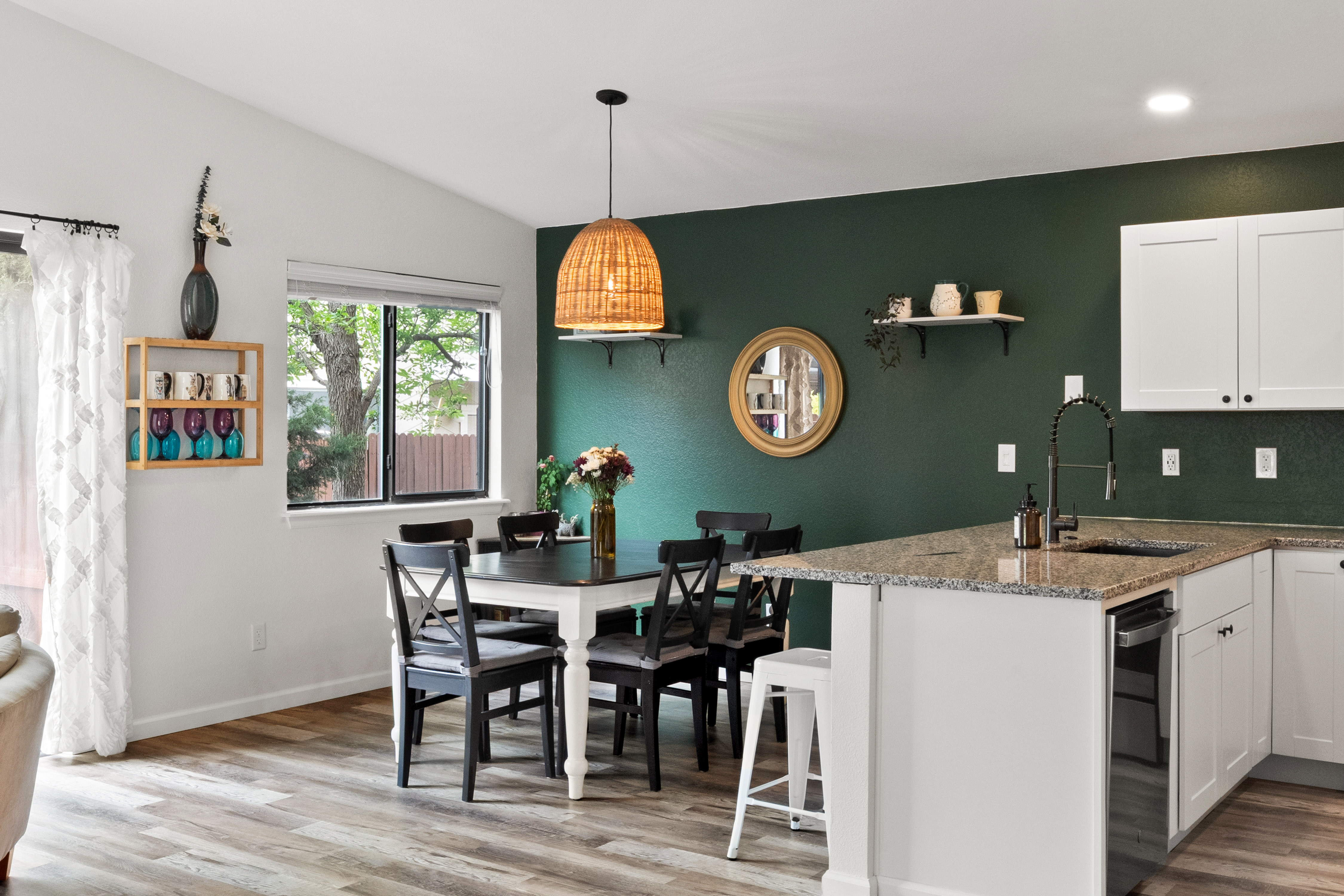  Affordable Townhome in the Highly Desired Table Mountain Heights Community - 物件實景