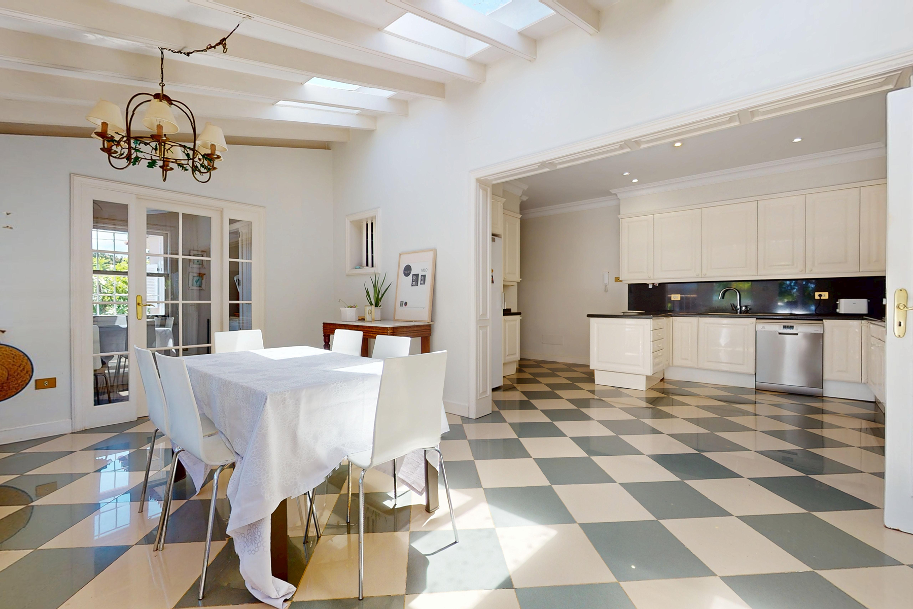  Villa with privacy in an exceptional location - 物件實景