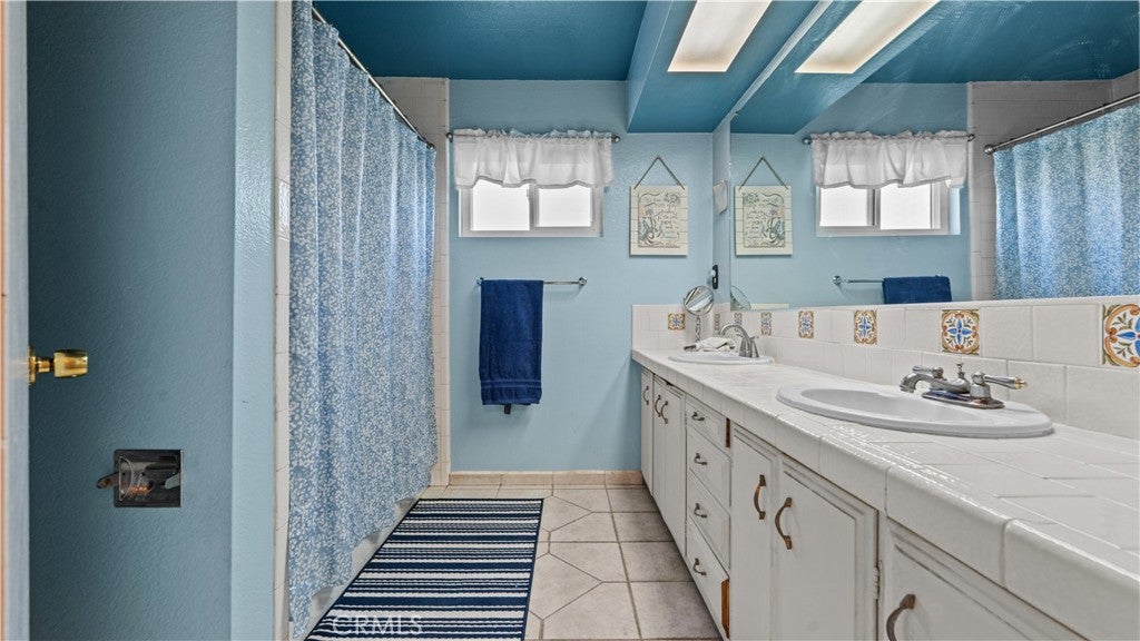 Jurupa Valley, California, 92509, United States, 4 Bedrooms Bedrooms, ,3 BathroomsBathrooms,Residential,For Sale,2012120