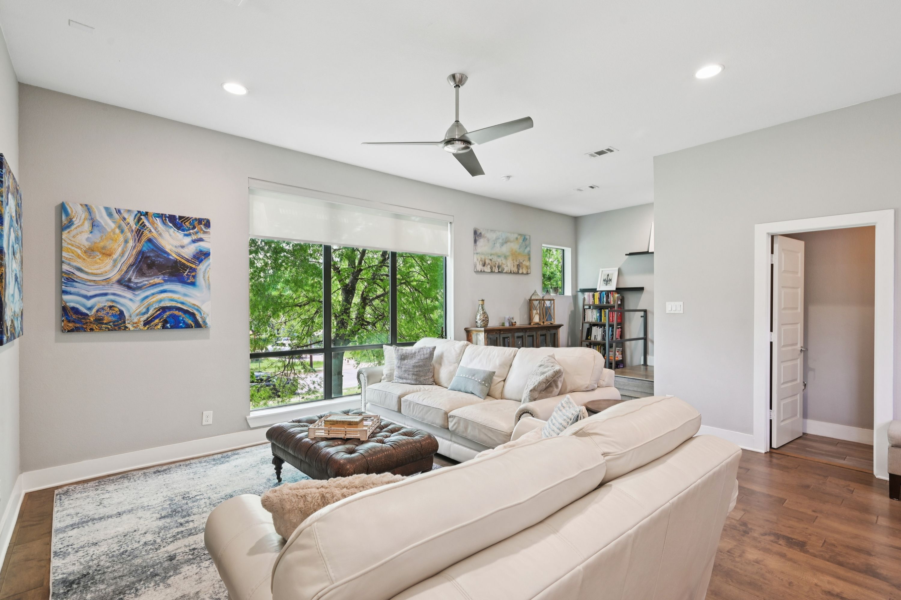  Rooftop Retreat with Skyline Scenery - 物件實景