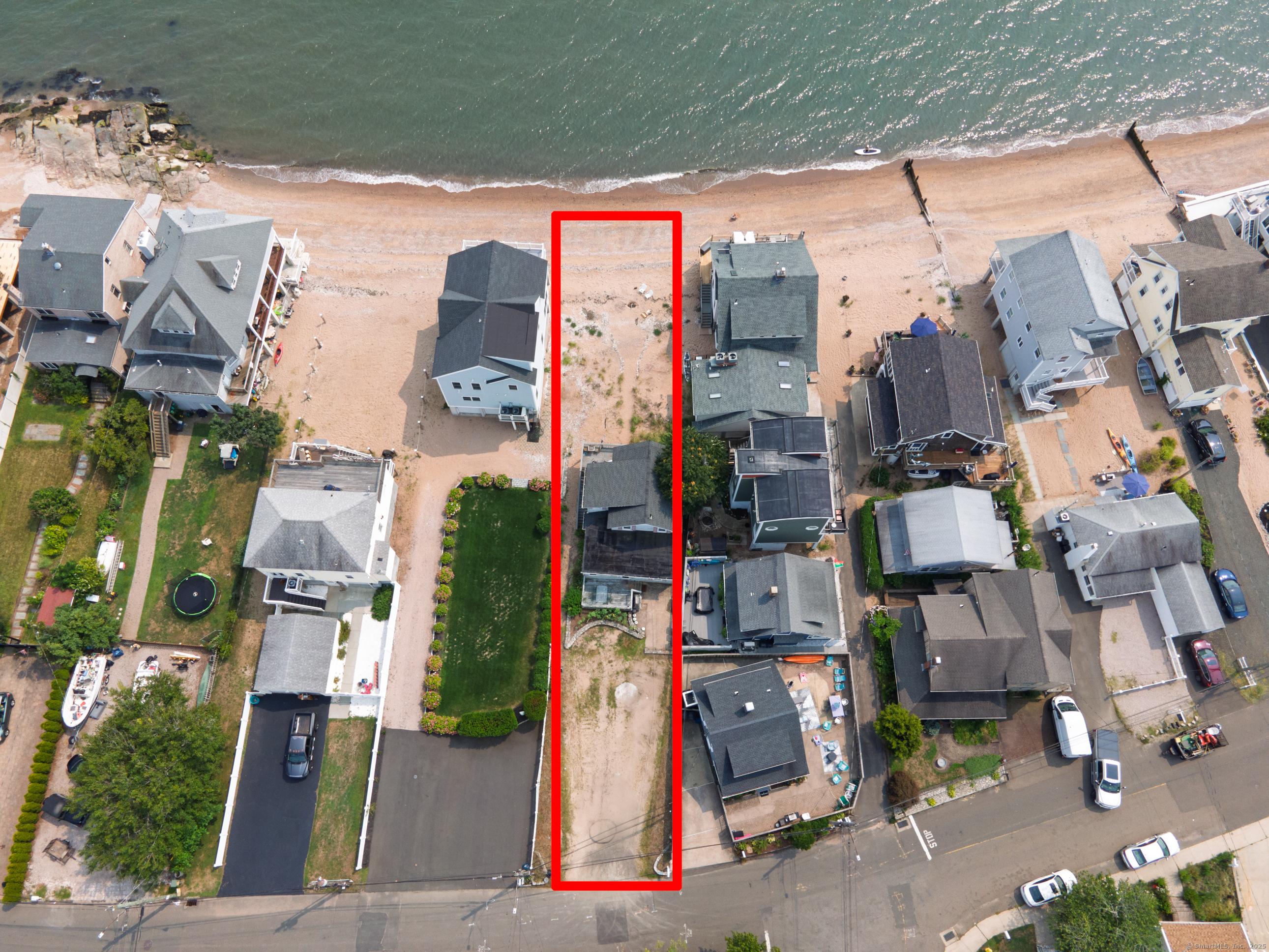 East Haven, Connecticut, 06512, United States, 4 Bedrooms Bedrooms, ,2 BathroomsBathrooms,Residential,For Sale,1909187