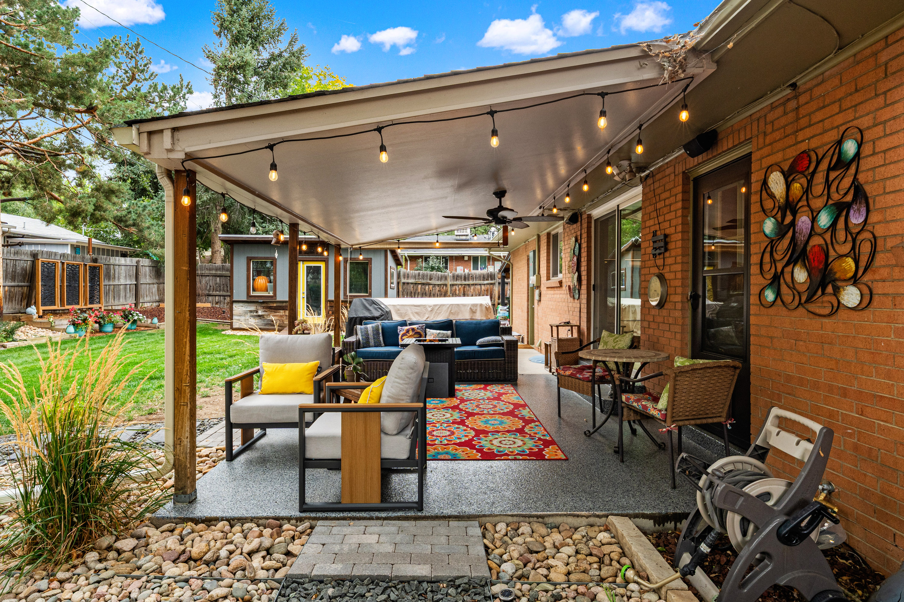  Beautifully Updated 5-Bedroom, 3-Bath Ranch - 物件實景