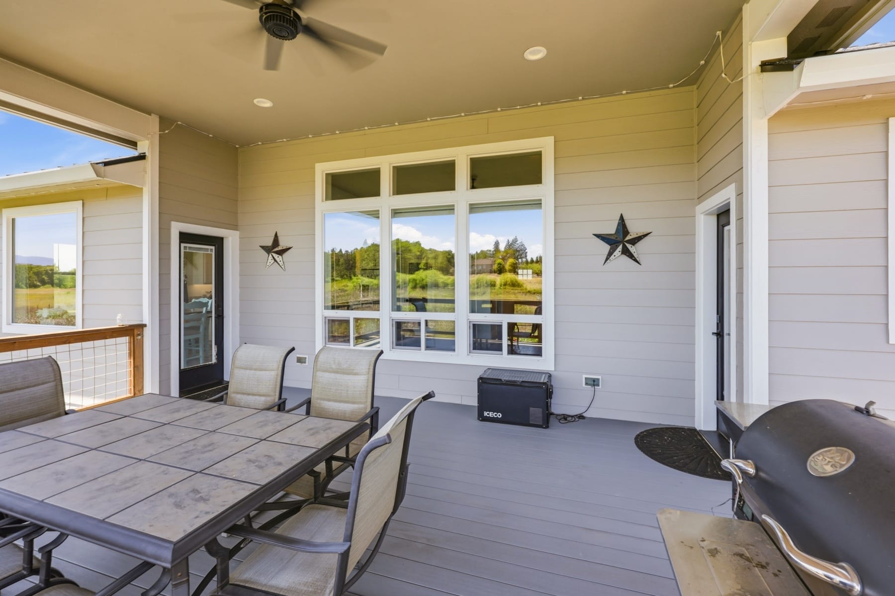  37 Terra Linda Court Eagle Point, OR 97524 - 物件實景