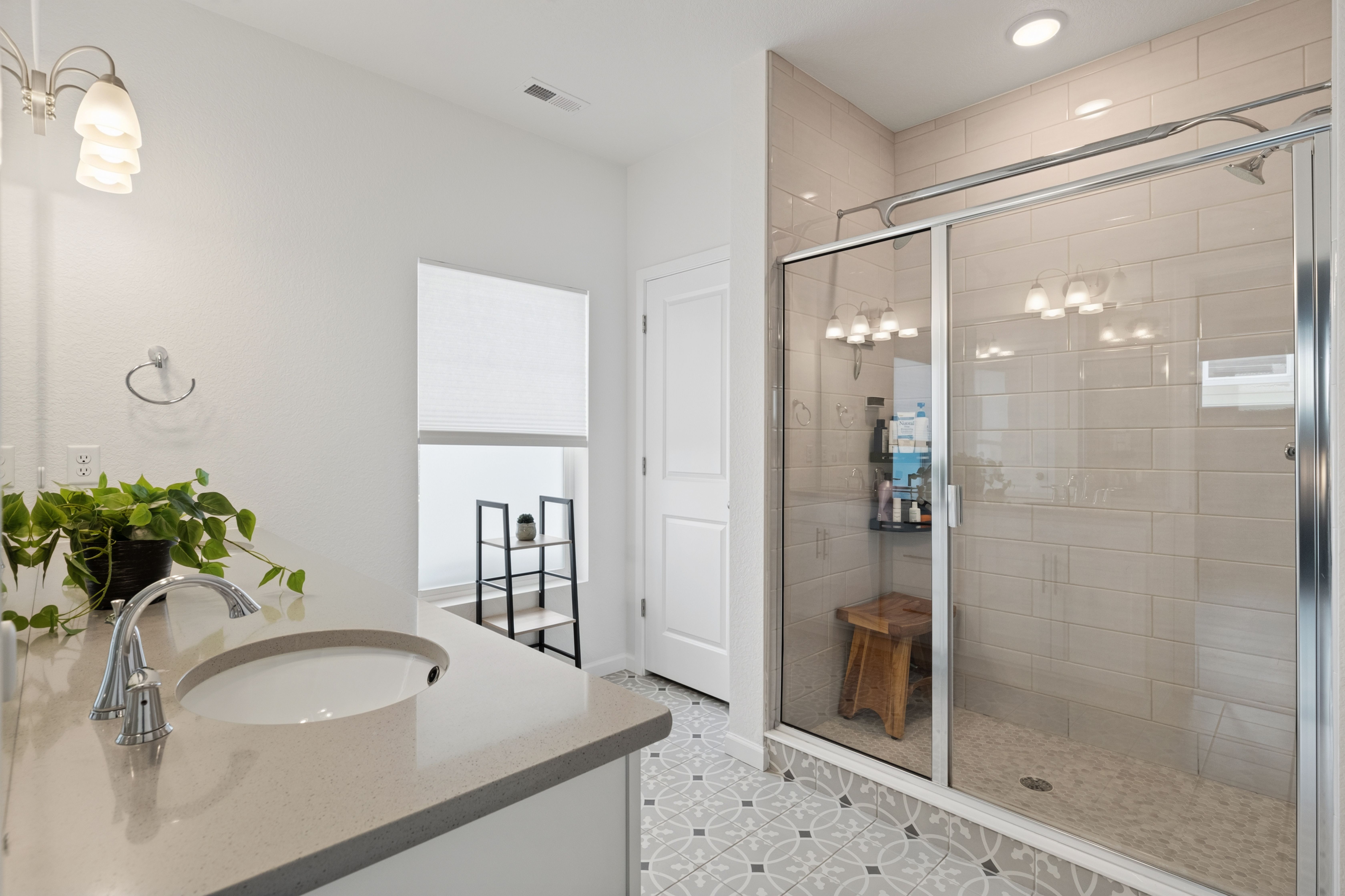  Gold Hill Mesa Home with Elevated and Charming Finishes - 物件實景