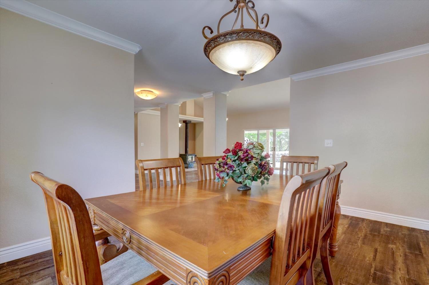 Penn Valley, California, 95946, United States, 3 Bedrooms Bedrooms, ,2 BathroomsBathrooms,Residential,For Sale,1902443