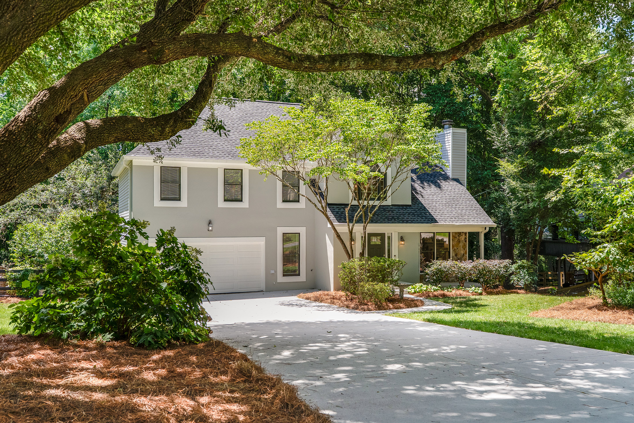  Exceptional Value in Mannings Ridge with Major Updates Throughout - 物件實景