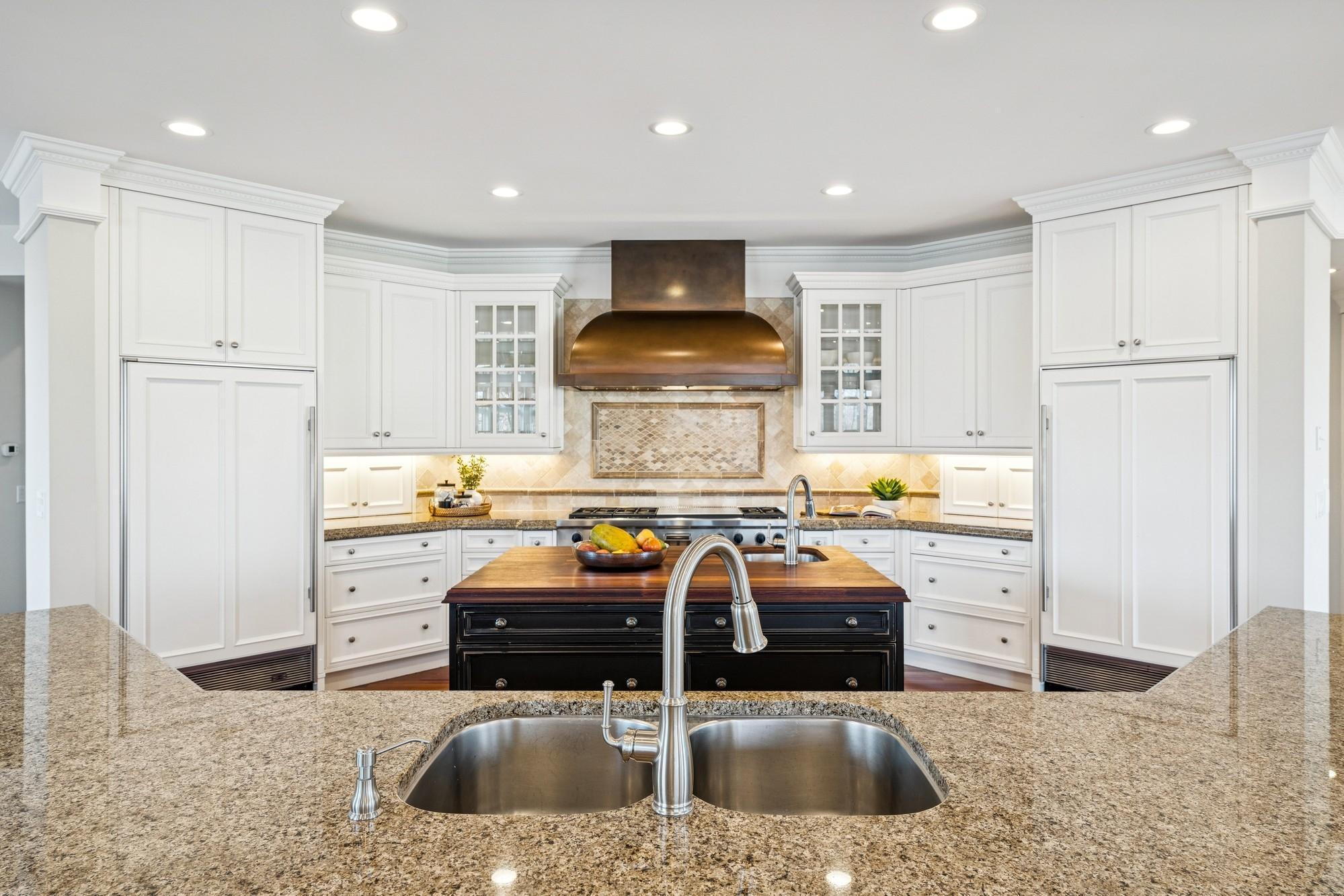 Eden Prairie, Minnesota, 55347, United States, 6 Bedrooms Bedrooms, ,6 BathroomsBathrooms,Residential,For Sale,1902049