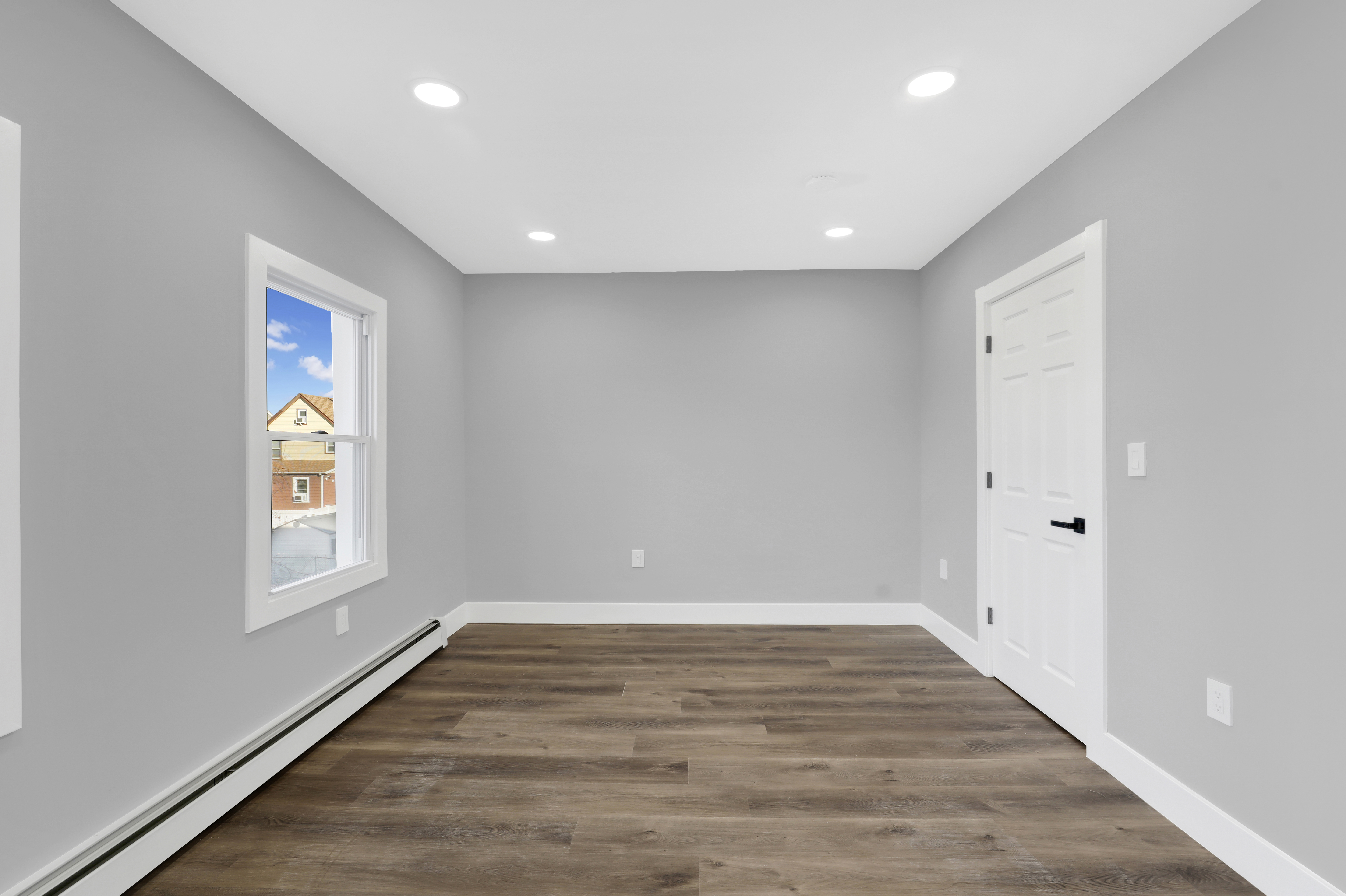 Queens Village, New York, 11429, United States, 4 Bedrooms Bedrooms, ,3 BathroomsBathrooms,Residential,For Sale,2005835