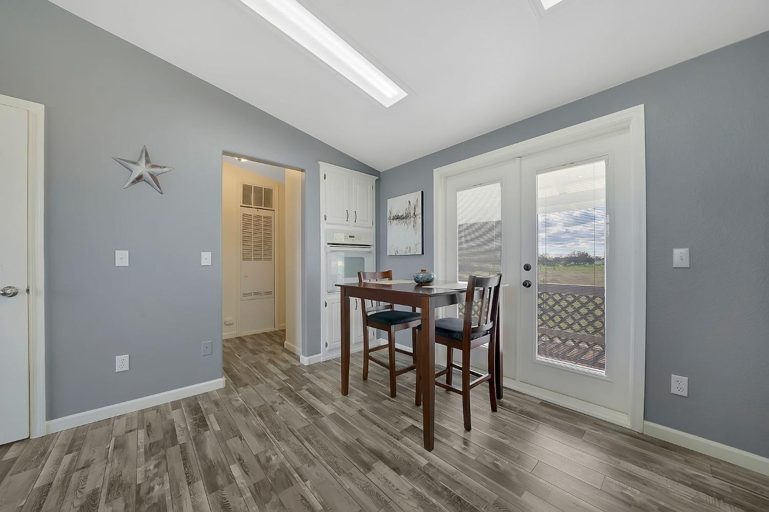 Valley Springs, California, 95252, United States, 5 Bedrooms Bedrooms, ,4 BathroomsBathrooms,Residential,For Sale,1724750