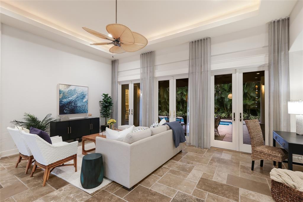 Sarasota, Florida, 34234, United States, 3 Bedrooms Bedrooms, ,3 BathroomsBathrooms,Residential,For Sale,1989538