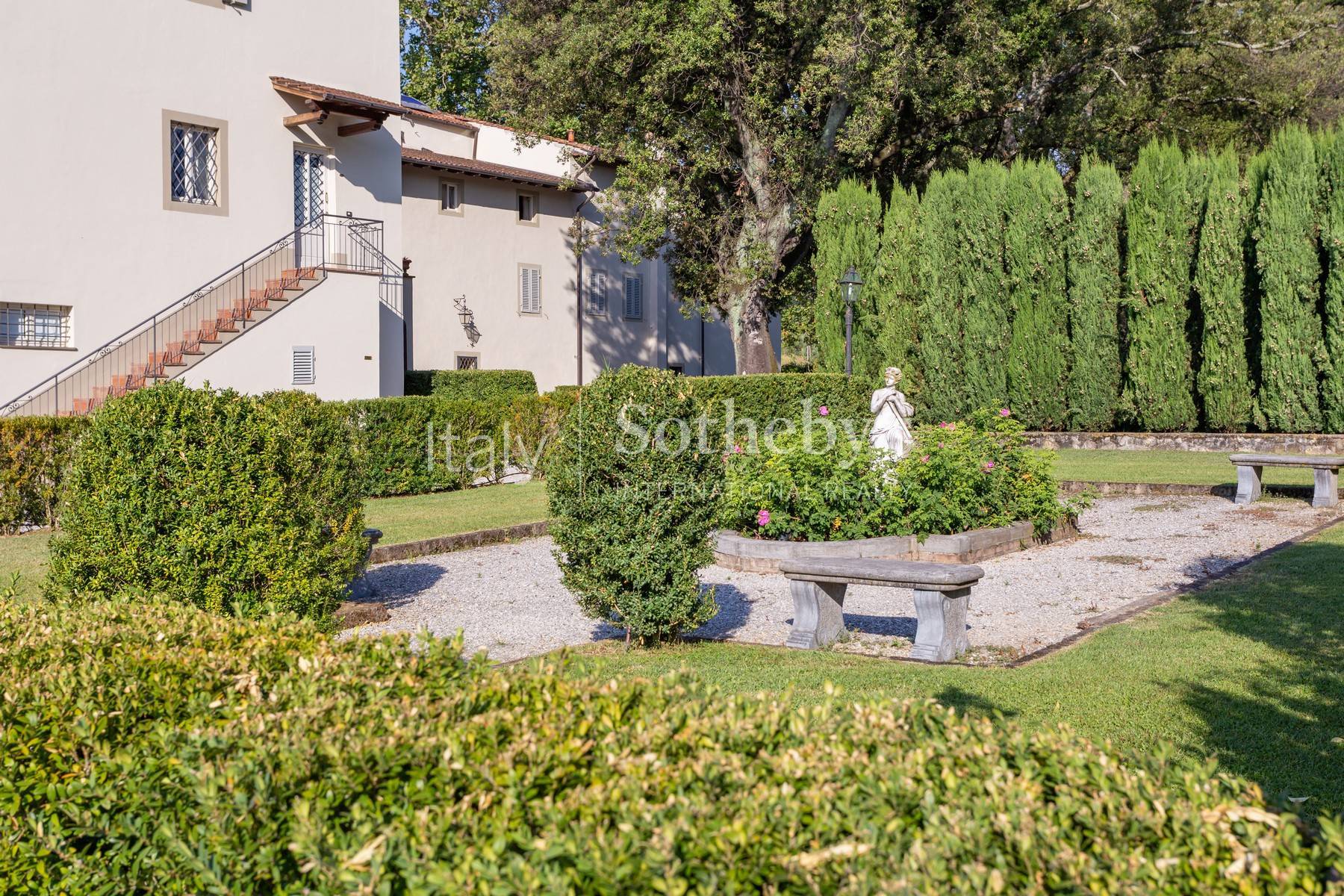  Prestigious luxury villa between Forte dei Marmi and Florence - 物件實景