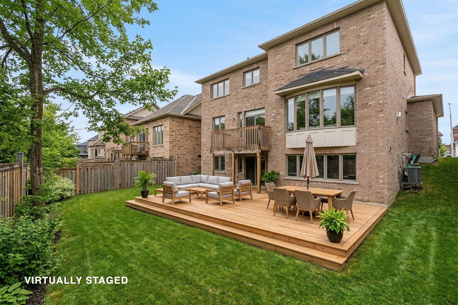  Turn Key Collingwood Home - 物件實景