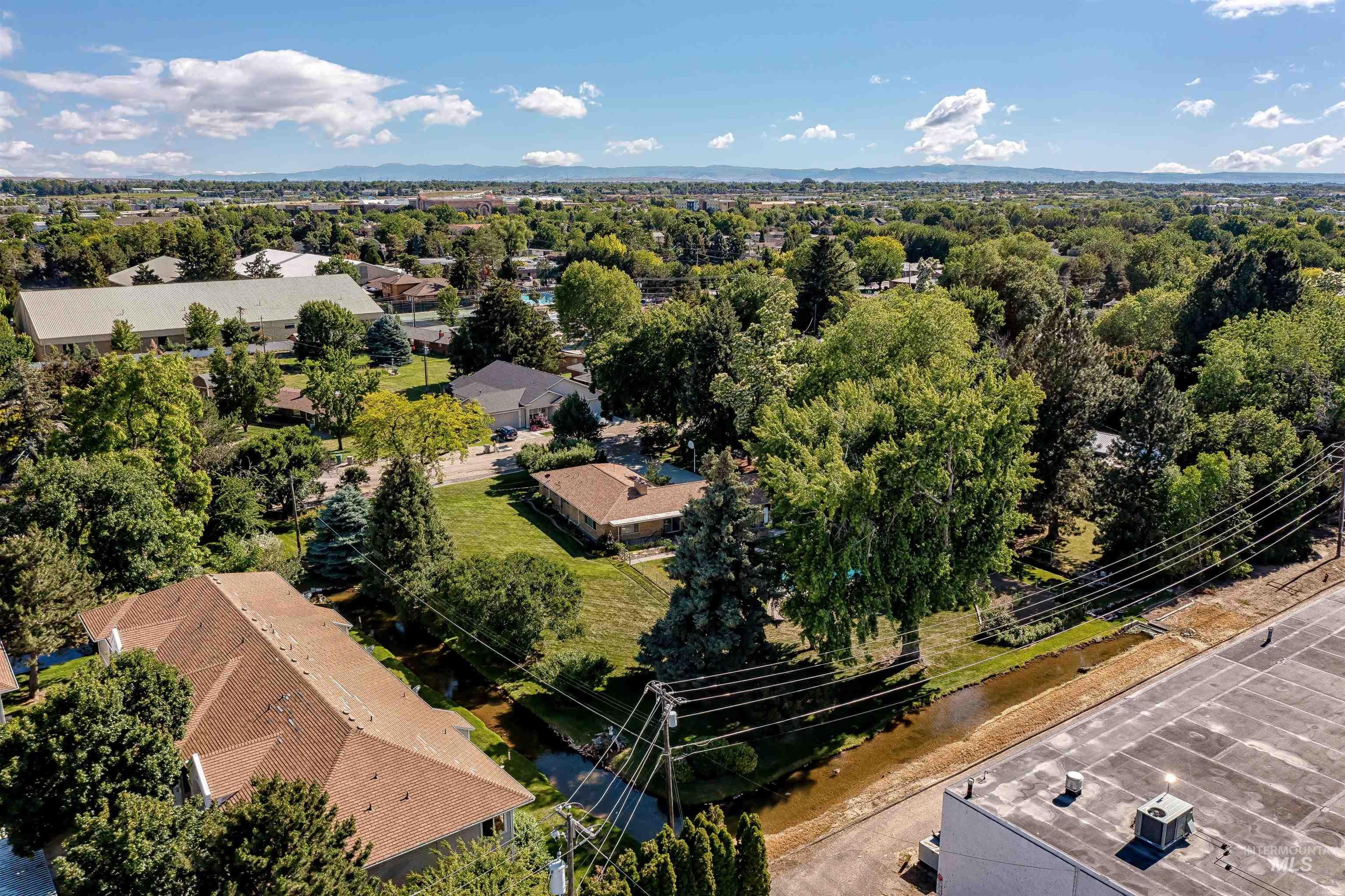 7208 Maxwell, Boise, Idaho, 83704, United States, 4 Bedrooms Bedrooms, ,3 BathroomsBathrooms,Residential,For Sale,7208 Maxwell,1435766