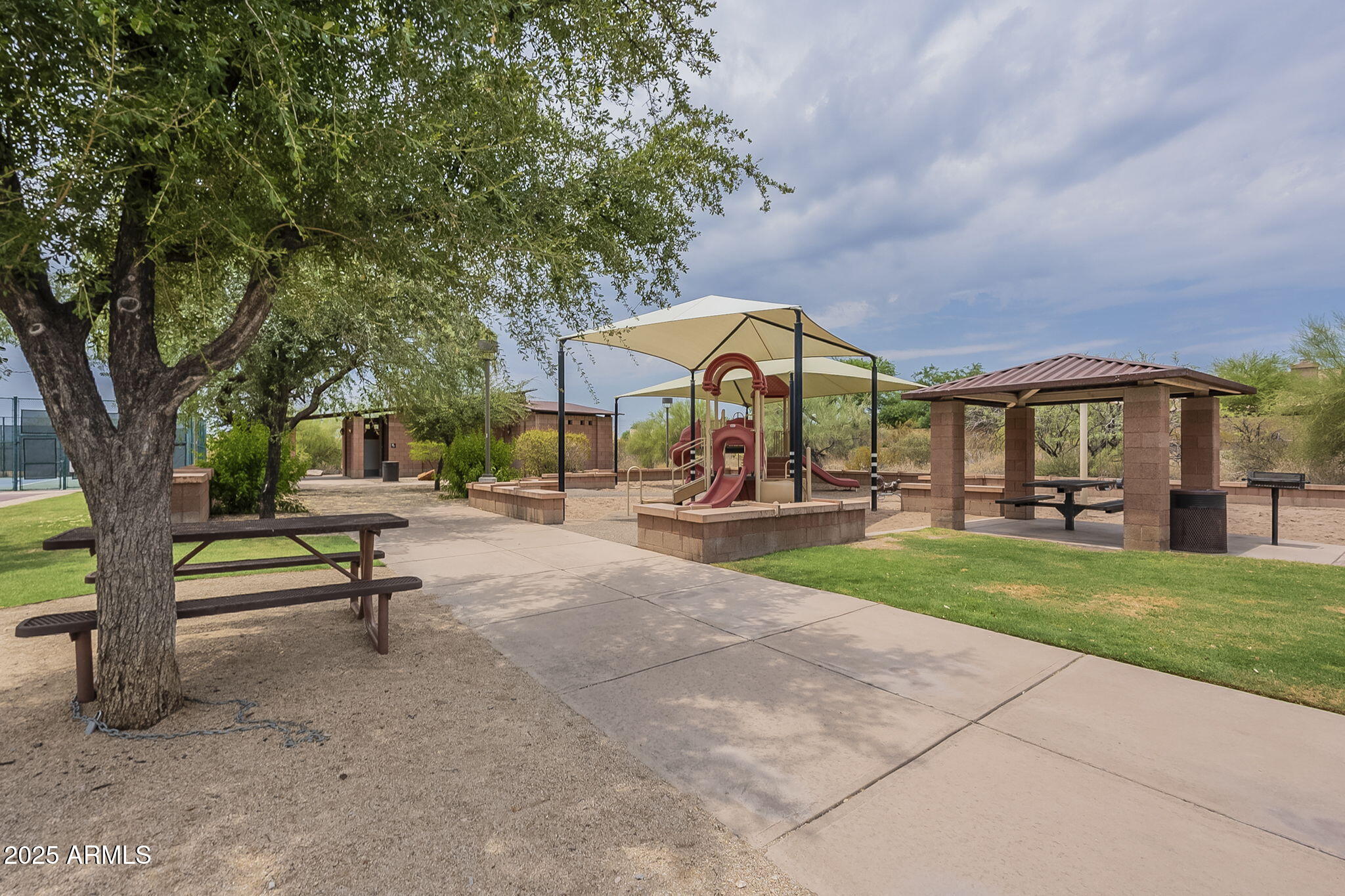 Scottsdale, Arizona, 85255, United States, 4 Bedrooms Bedrooms, ,Residential,For Sale,1895666