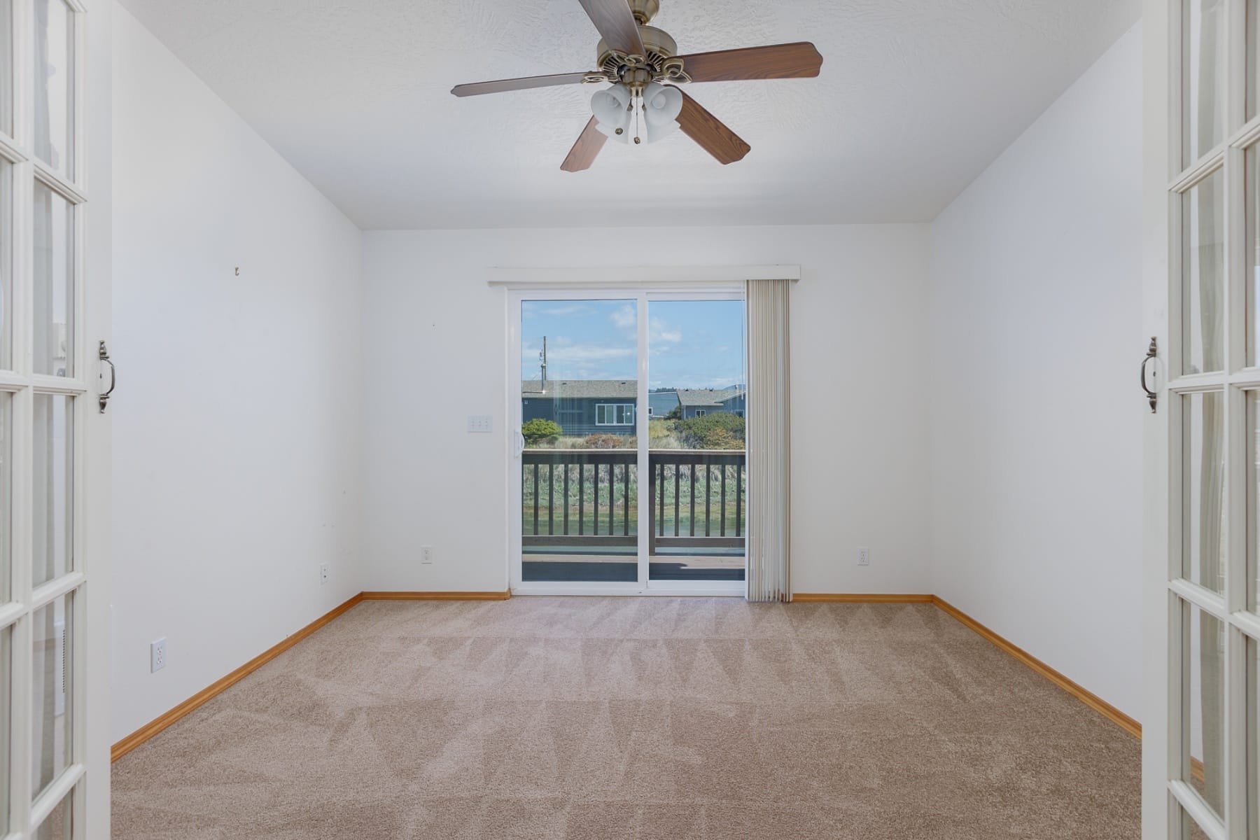  1001 NW PACIFIC WAY Waldport, OR 97394 - 物件實景