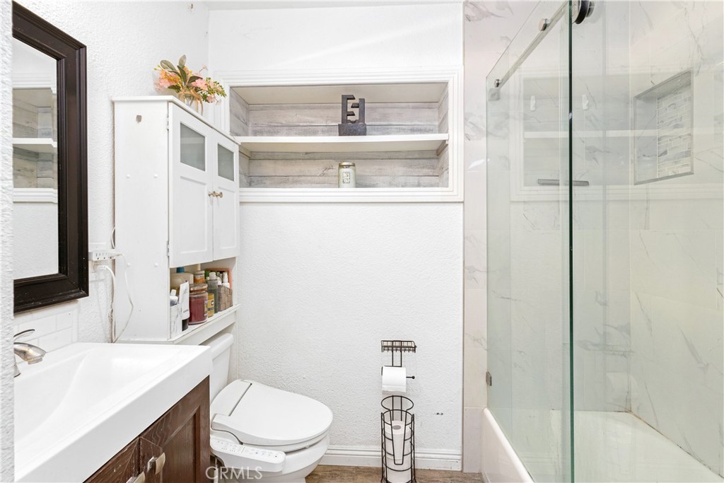 Hacienda Heights, California, 91745, United States, 4 Bedrooms Bedrooms, ,2 BathroomsBathrooms,Residential,For Sale,1989280