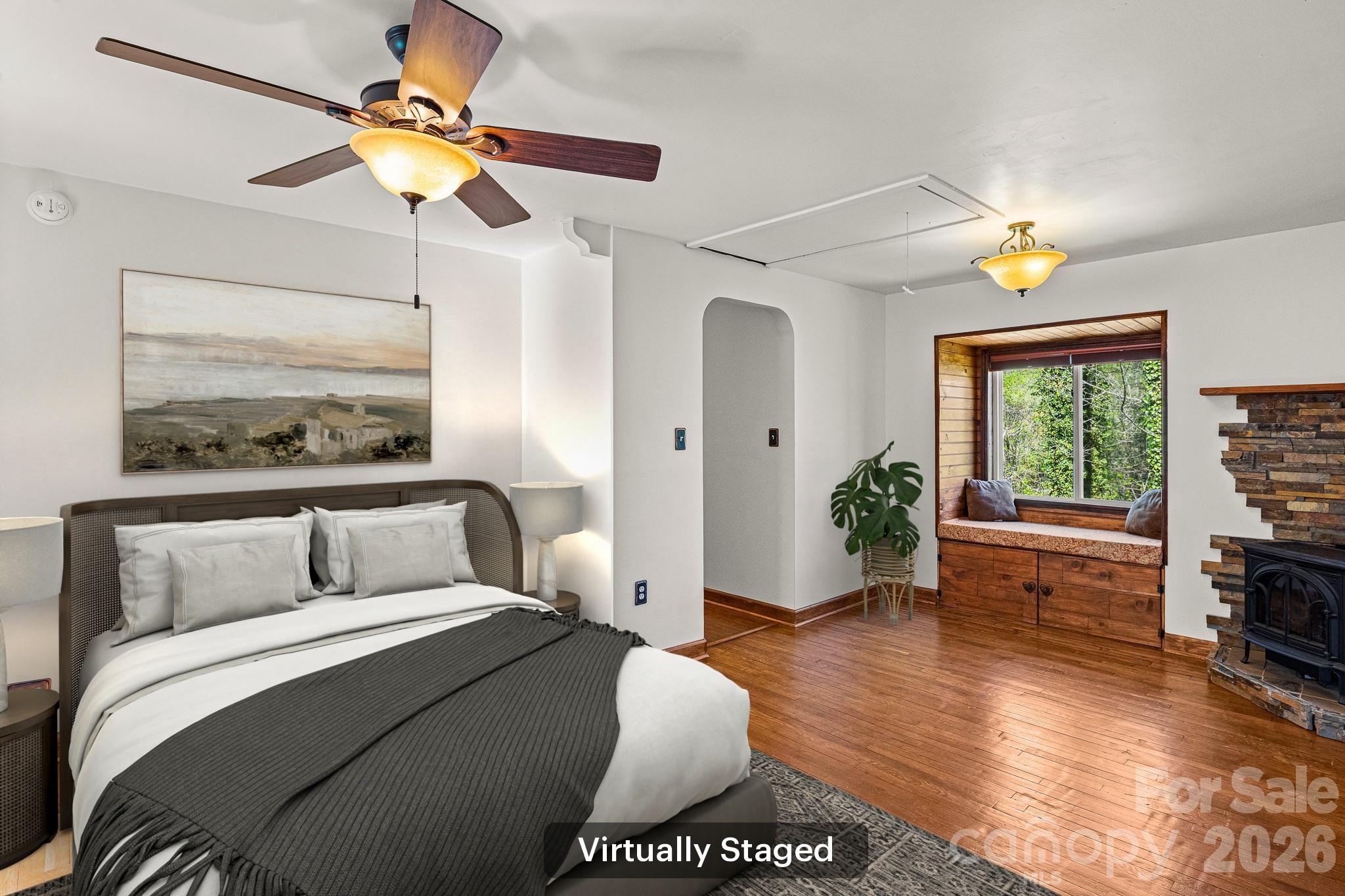Black Mountain, North Carolina, 28711, United States, 3 Bedrooms Bedrooms, ,3 BathroomsBathrooms,Residential,For Sale,2037381