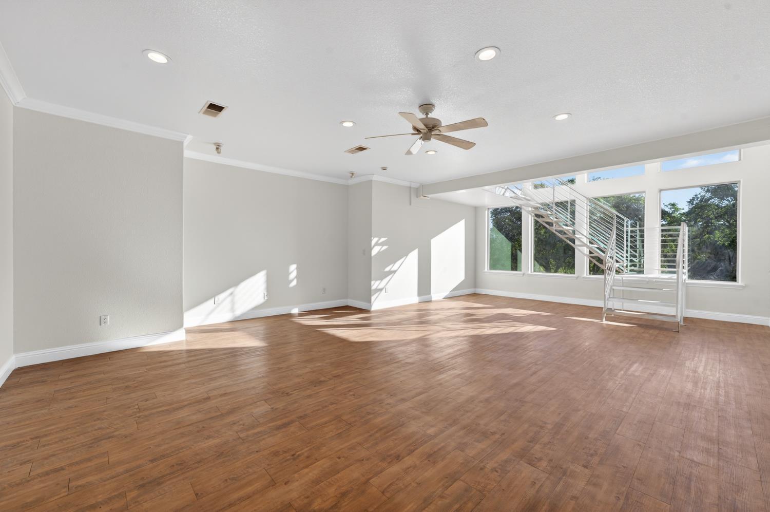 Browns Valley, California, 95918, United States, 2 Bedrooms Bedrooms, ,3 BathroomsBathrooms,Residential,For Sale,2030344