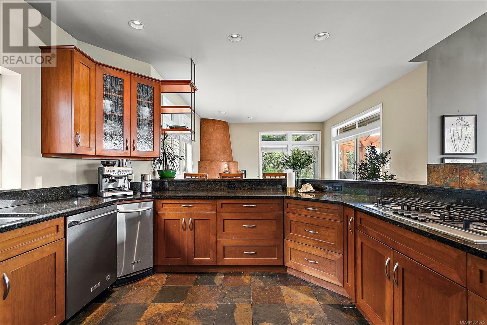 VIEW ROYAL, British Columbia, V9B 1A6, CA, 3 Bedrooms Bedrooms, ,5 BathroomsBathrooms,Residential,For Sale,1883403