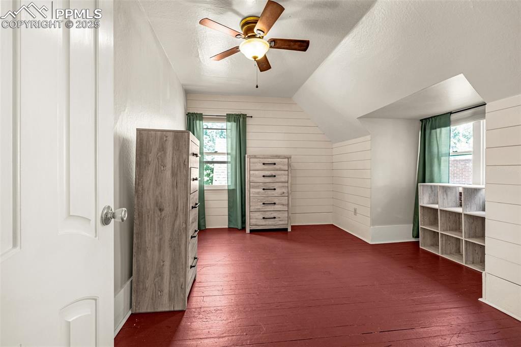 Colorado Springs, Colorado, 80903, United States, 3 Bedrooms Bedrooms, ,2 BathroomsBathrooms,Residential,For Sale,1949887