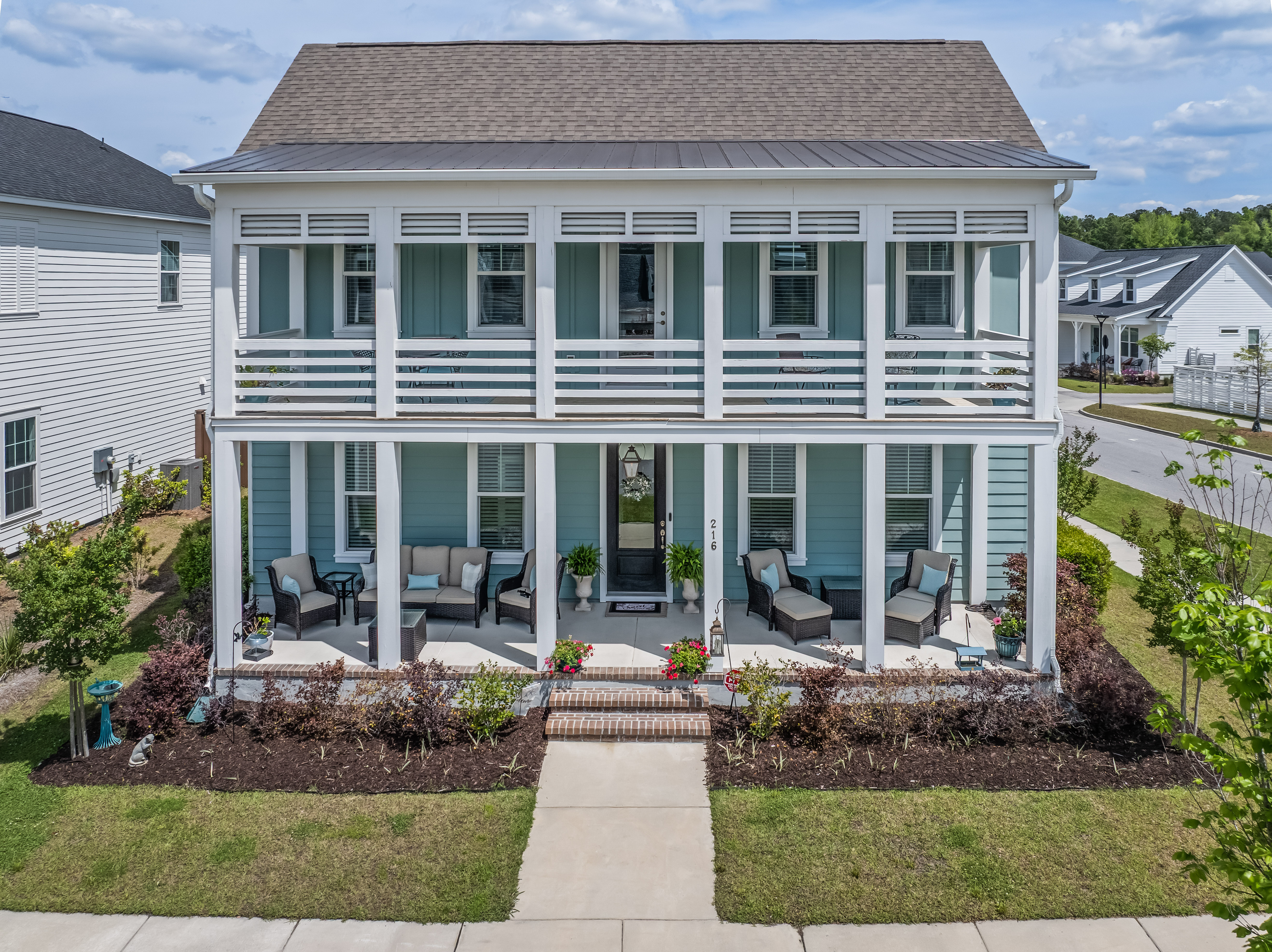  216 Symphony Avenue - 物件實景