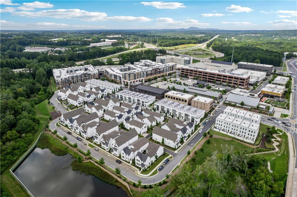 Alpharetta, Georgia, 30005, United States, 3 Bedrooms Bedrooms, ,3 BathroomsBathrooms,Residential,For Sale,1907831