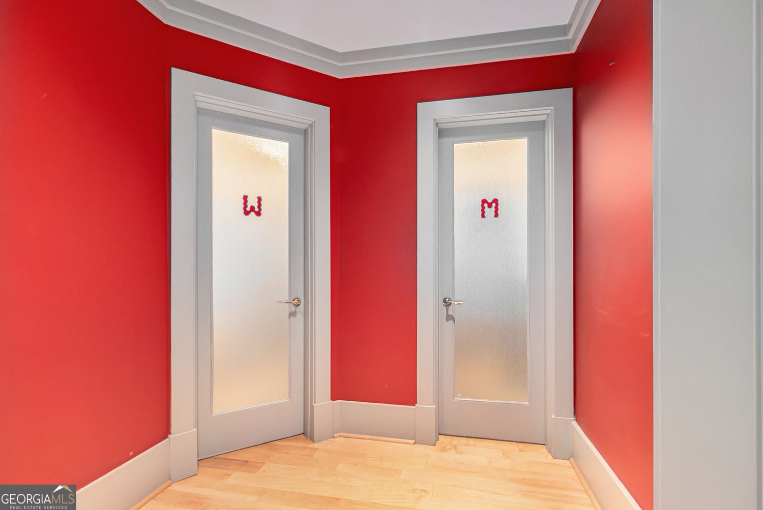 Roswell, Georgia, 30075, United States, 9 Bedrooms Bedrooms, ,15 BathroomsBathrooms,Residential,For Sale,1953234