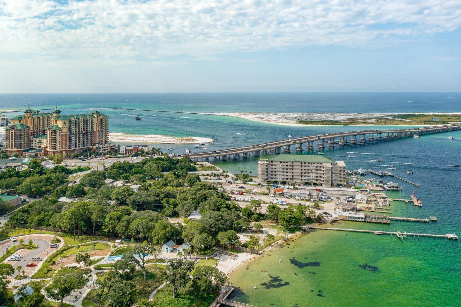 Destin, Florida, 32541, United States, 4 Bedrooms Bedrooms, ,4 BathroomsBathrooms,Residential,For Sale,1977967