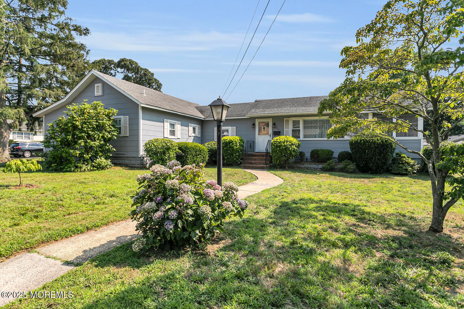 Belford, New Jersey, 07718, United States, 3 Bedrooms Bedrooms, ,2 BathroomsBathrooms,Residential,For Sale,1921068