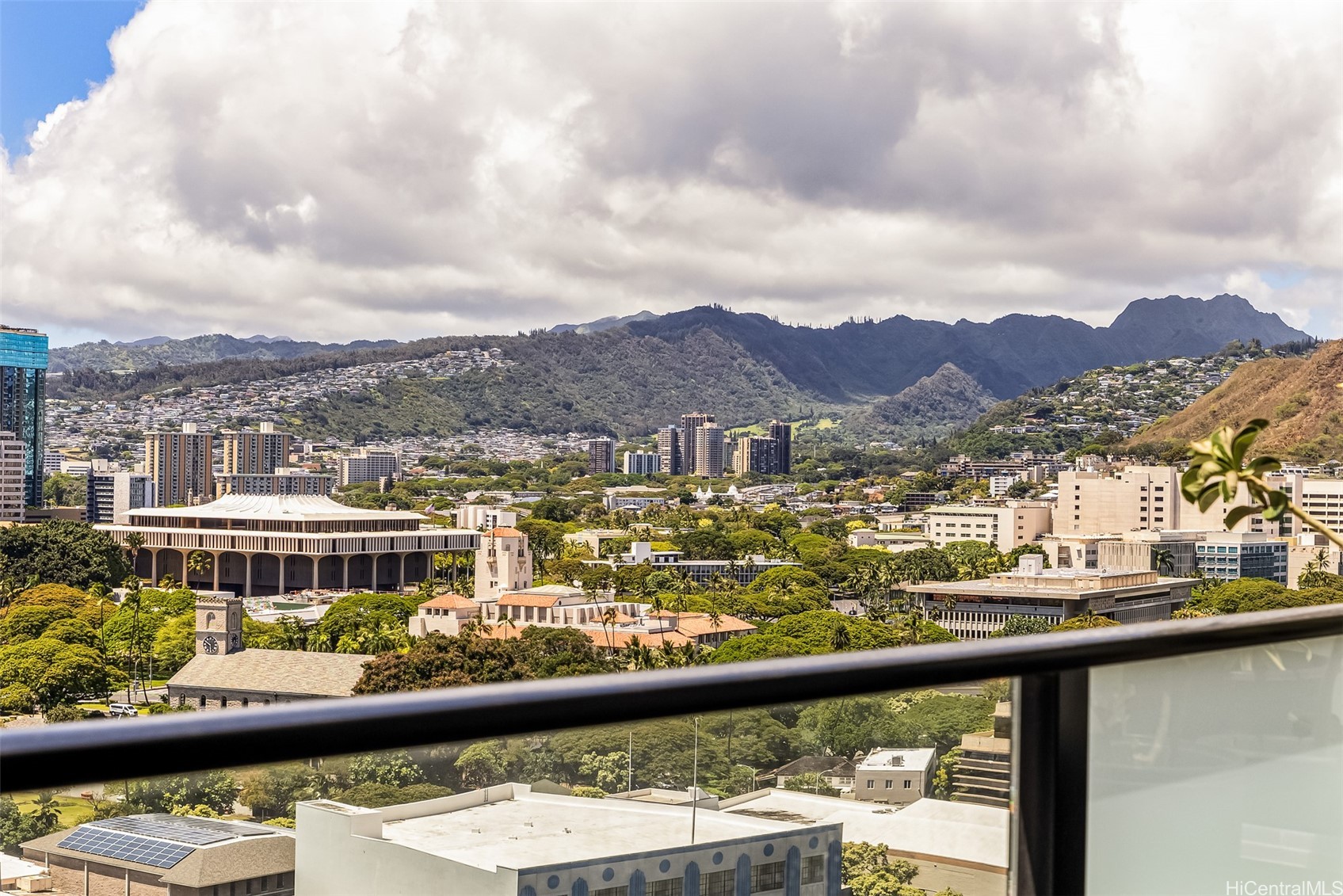 Honolulu, Hawaii, 96813, United States, 2 Bedrooms Bedrooms, ,2 BathroomsBathrooms,Residential,For Sale,1988310