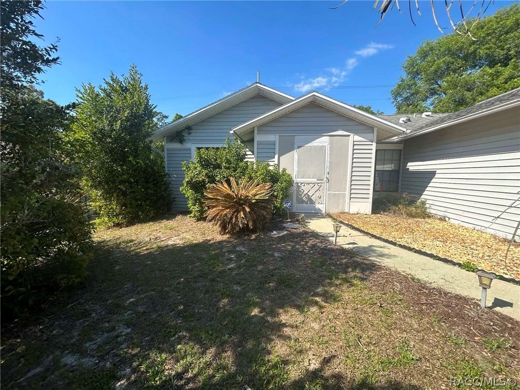 Sugarberry Ln, Beverly Hills, FL 34465