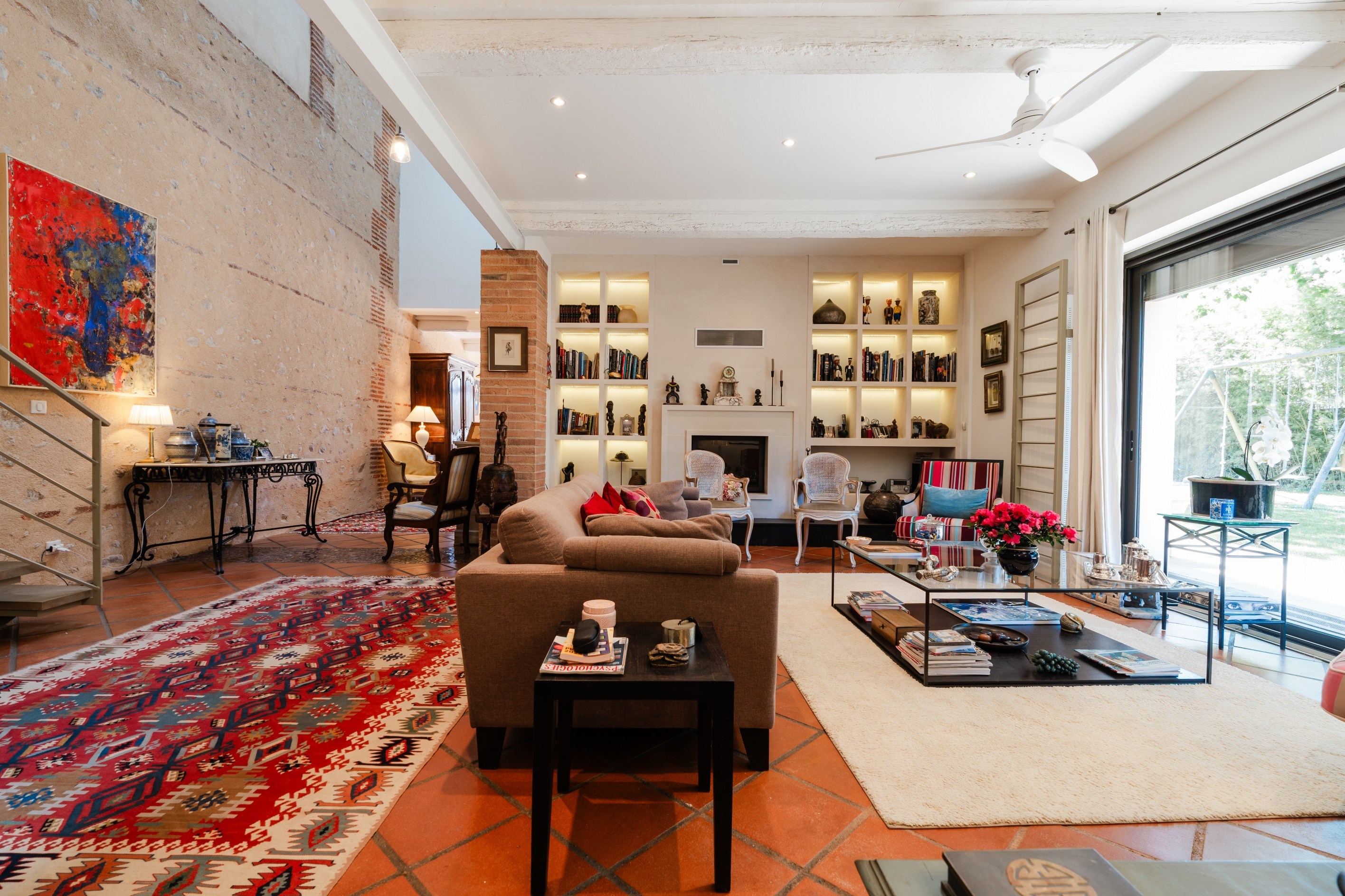  RARE AND AUTHENTIC — AN EXCEPTIONAL VILLAGE FARMHOUSE WITH POOL - 物件實景