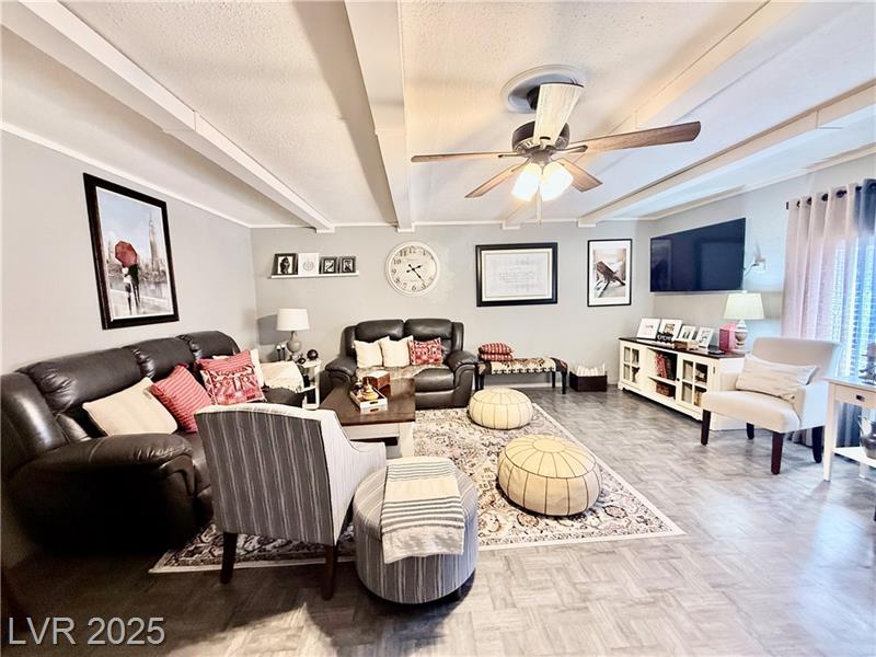 Las Vegas, Nevada, 89121, United States, 3 Bedrooms Bedrooms, ,2 BathroomsBathrooms,Residential,For Sale,1981360