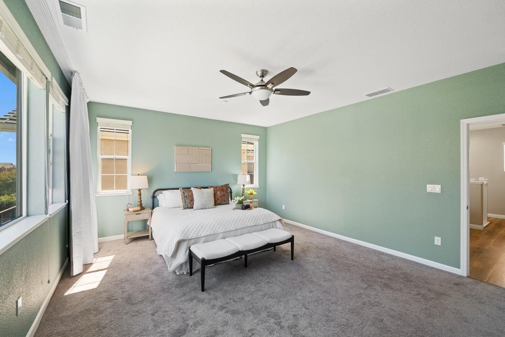 Woodland, California, 95776, United States, 4 Bedrooms Bedrooms, ,3 BathroomsBathrooms,Residential,For Sale,1939762